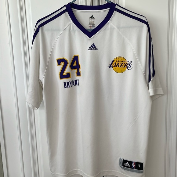 Vintage Adidas LA Lakers  Koby Bryant #24 white jersey size Small basketball - Picture 13 of 16